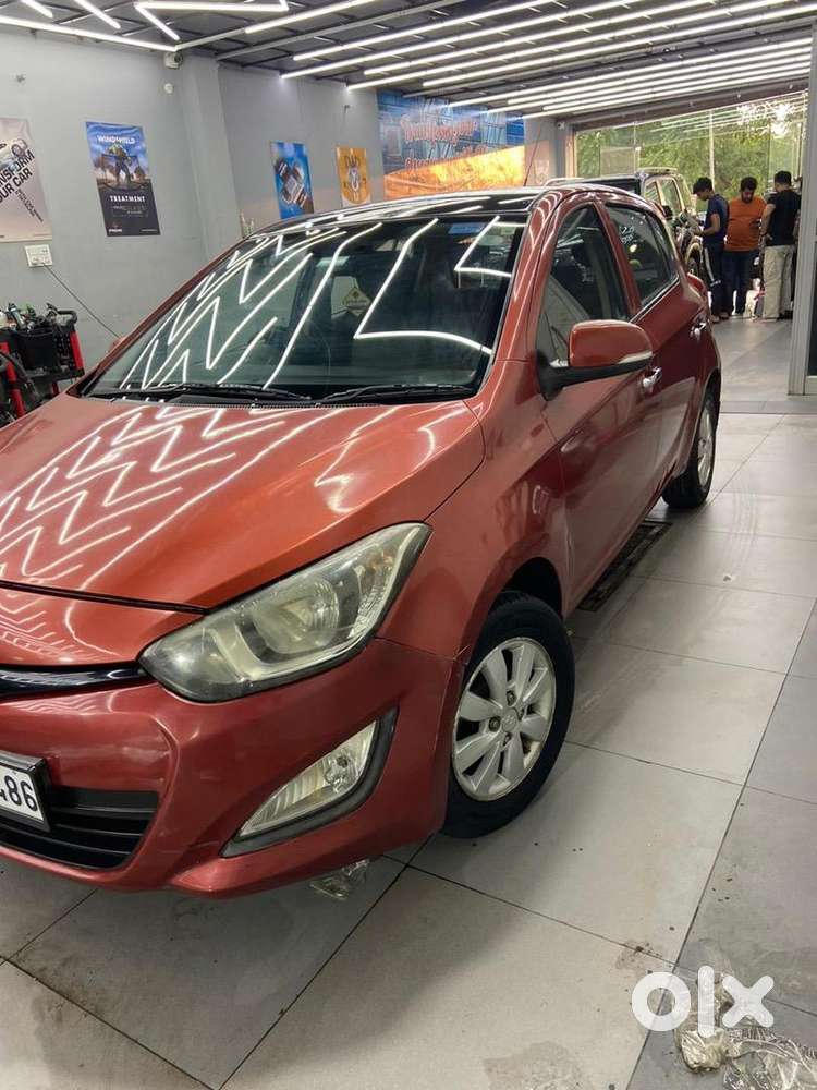 Hyundai Petrol Manual 2013