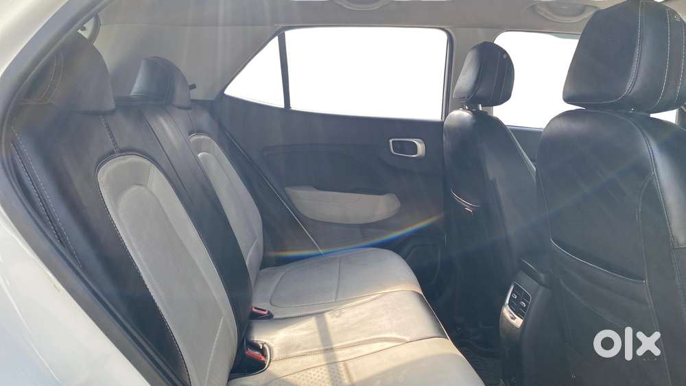 Hyundai Venue 1.2 S (o), 2023, Petrol