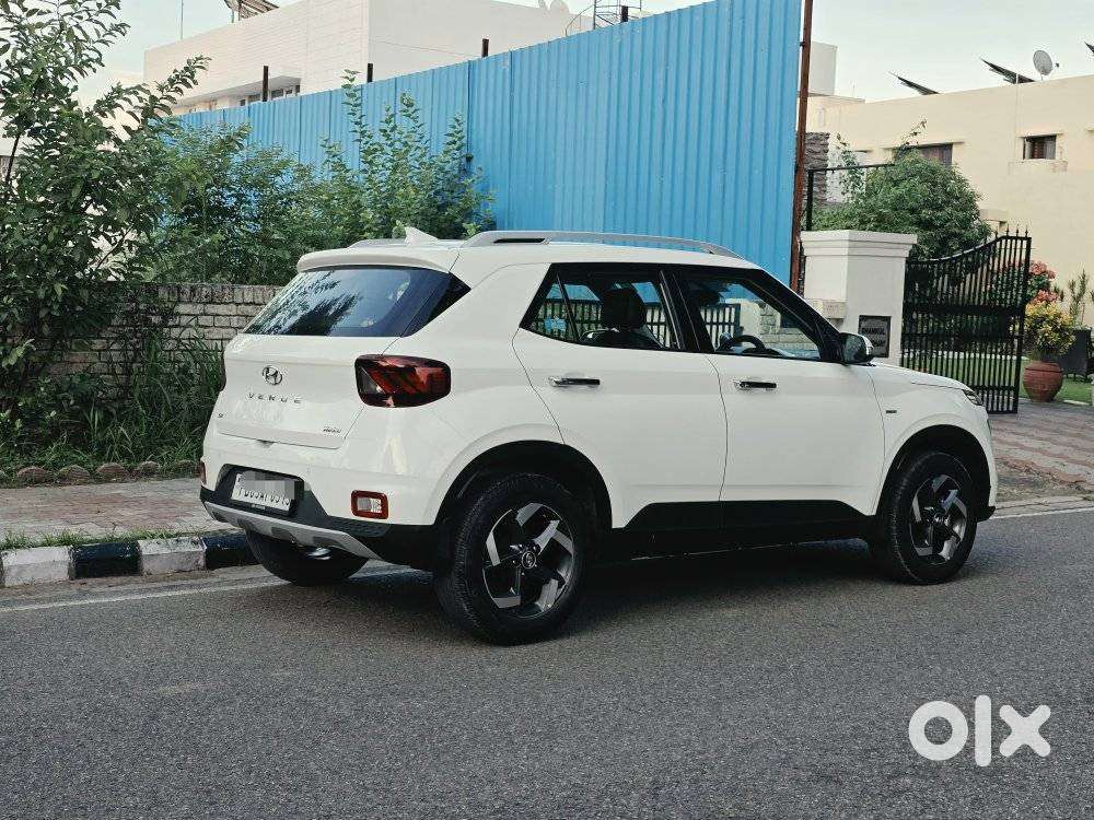 Hyundai Venue Sx Plus Turbo Dct, 2021, Petrol