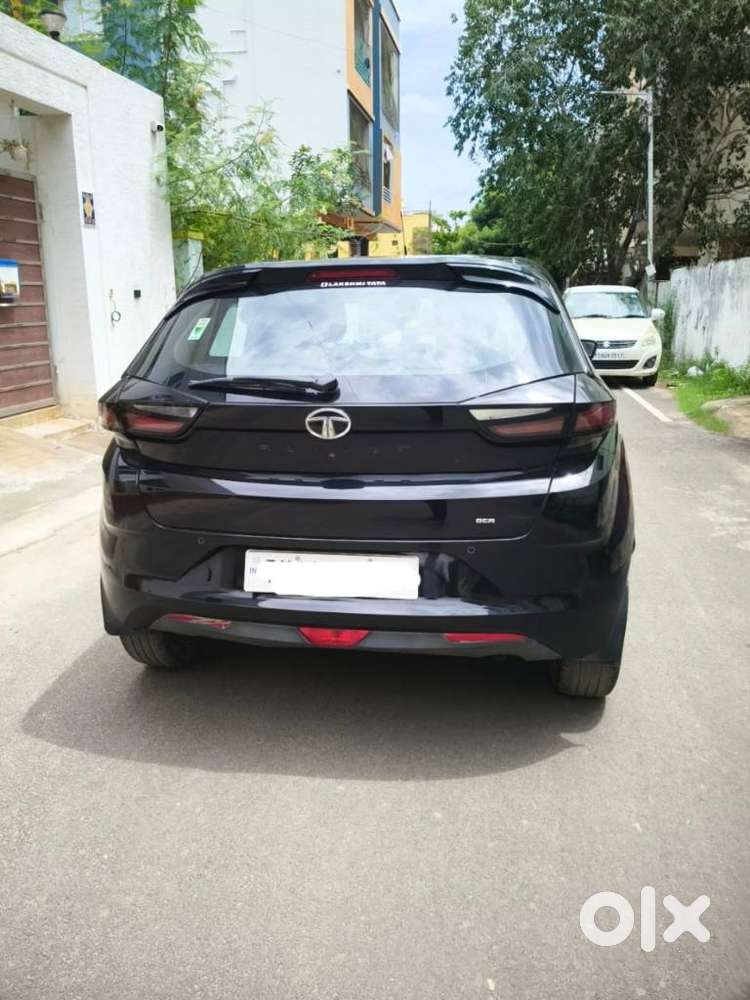 Tata Altroz 1.2 Xz Plus Dark Edition, 2022, Petrol