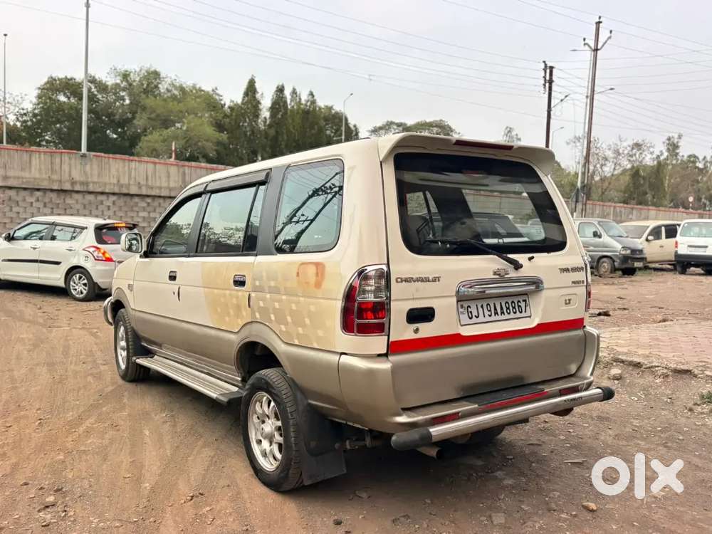 Chevrolet Tavera 2012 Diesel.
