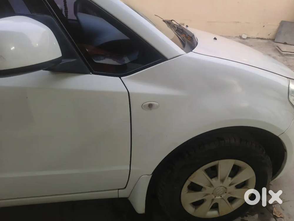 Maruti Suzuki Sx4 2011