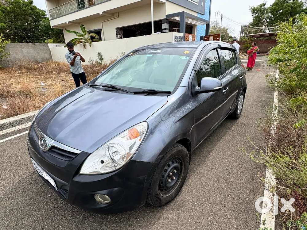 Hyundai I20 2011  Petrol  Well Maintained  Family&budget Car