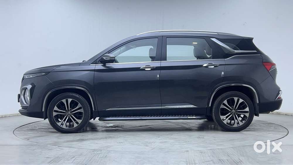 Mg Hector Plus 1.5 Sharp Turbo Cvt 6 Str, 2022, Petrol