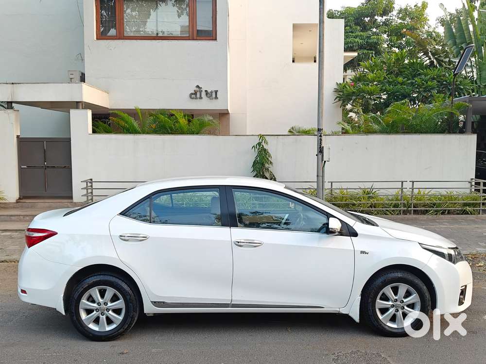 Toyota Corolla Altis 2013-2017 G Mt, 2015, Petrol
