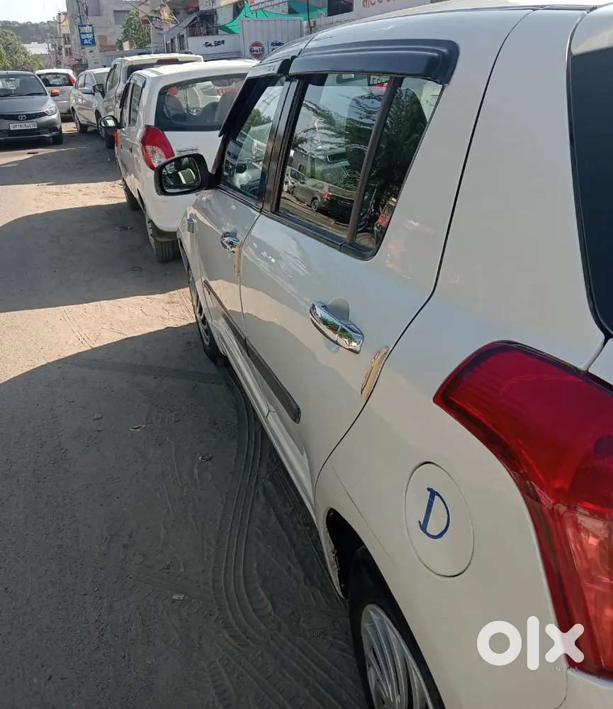 Maruti Suzuki Swift 2010 Diesel 127000 Km Driven