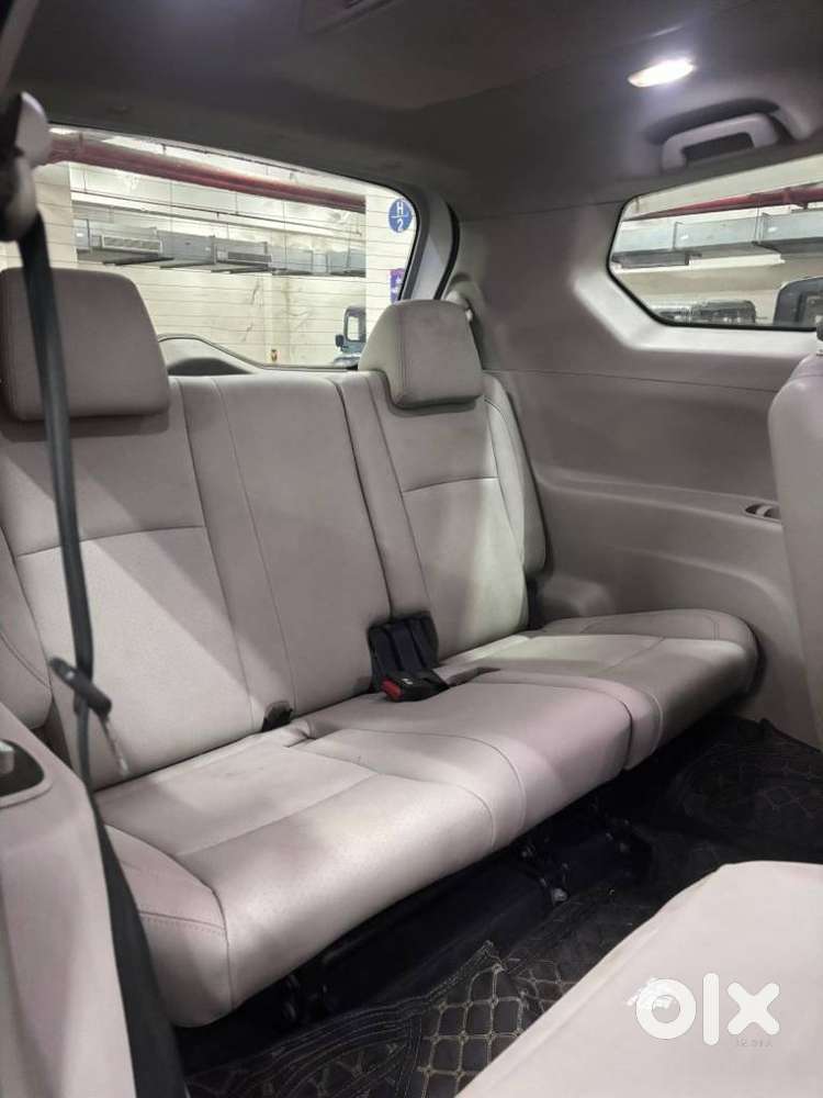 Mahindra Marazzo M8 8str, 2018, Diesel