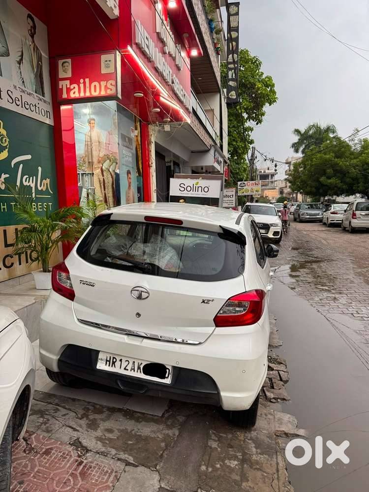 Tata Tiago Petrol 2020