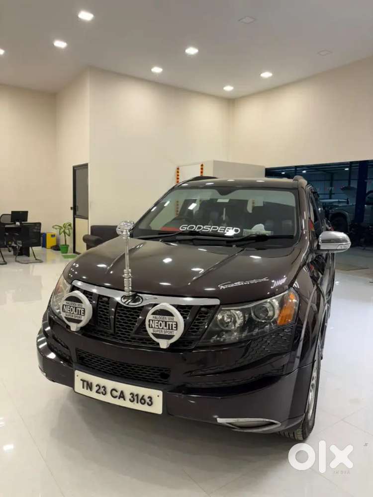 Mahindra Xuv500 2015 Diesel 180000 Km Driven