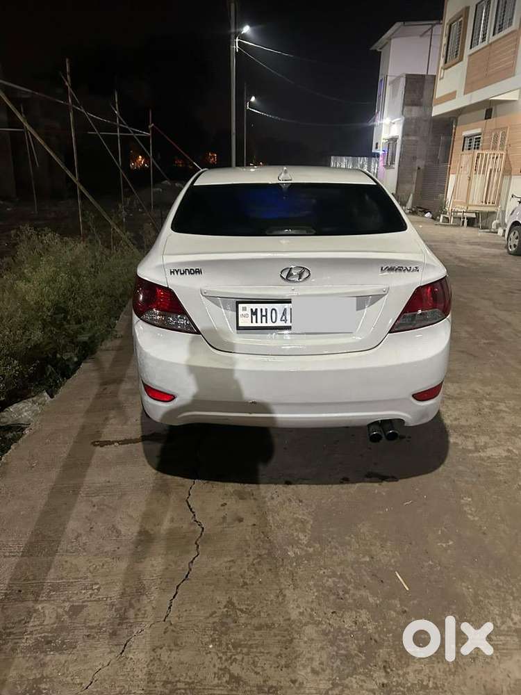 Hyundai Verna 2016