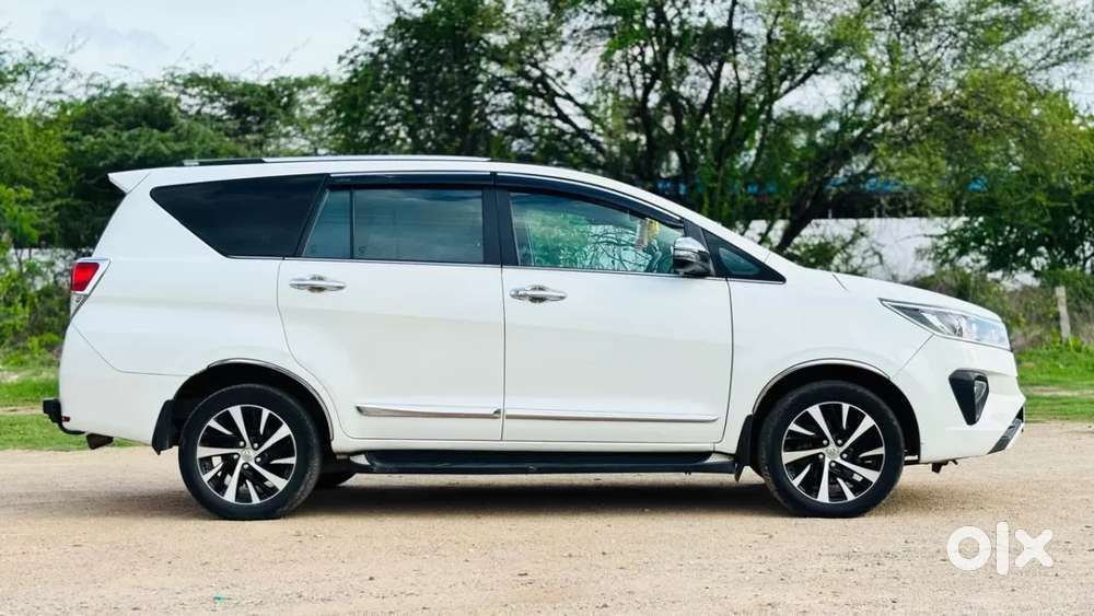 Toyota Innova Crysta, 2022, Diesel