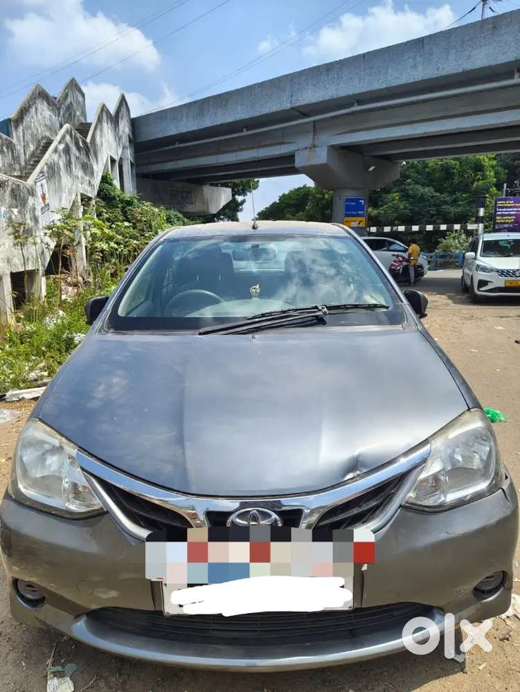 Toyota Etios Liva 2013