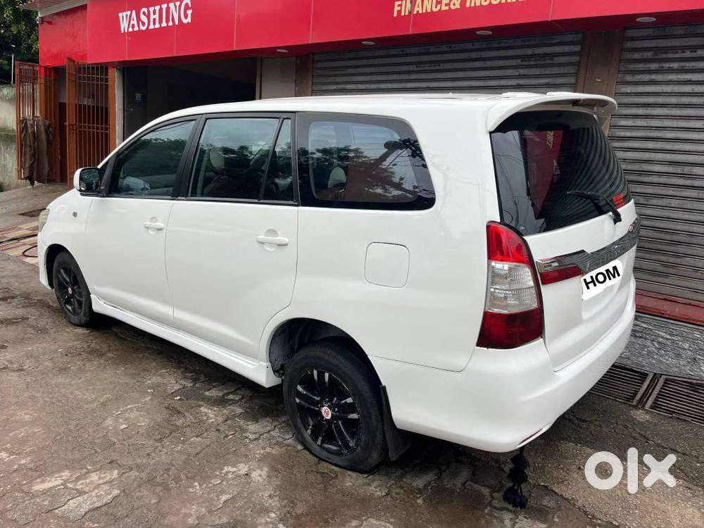 Toyota Innova 2.5 G (diesel) 7 Seater, 2014, Diesel