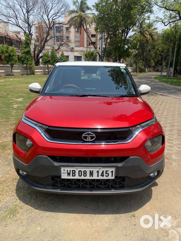Tata Punch 1.2 Revotron Creative Amt Dual Tone, 2022, Petrol