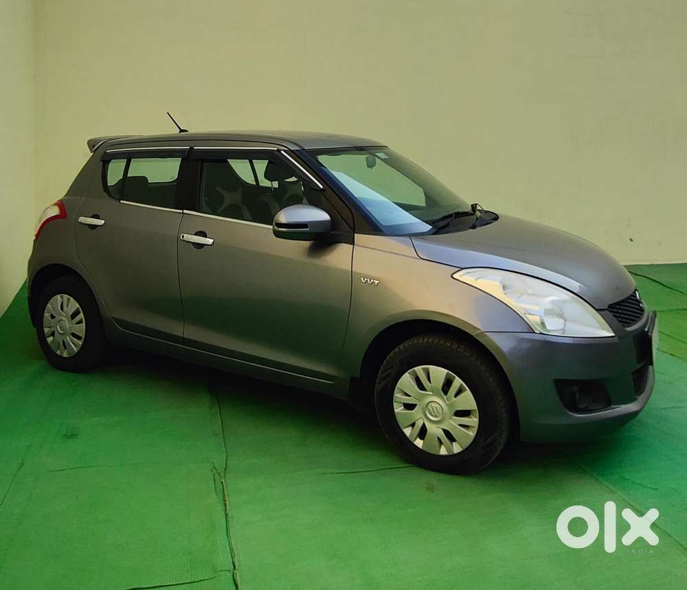 Maruti Suzuki Swift Vxi + Manual, 2013, Petrol