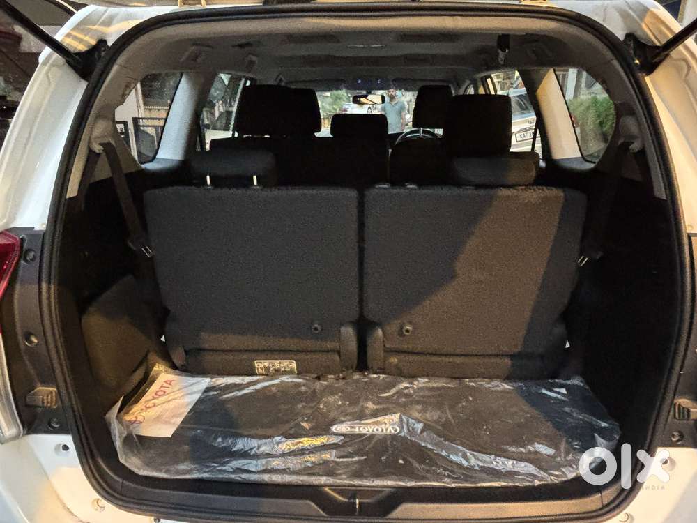 Toyota Innova Crysta 2.4 G Mt, 2018, Diesel