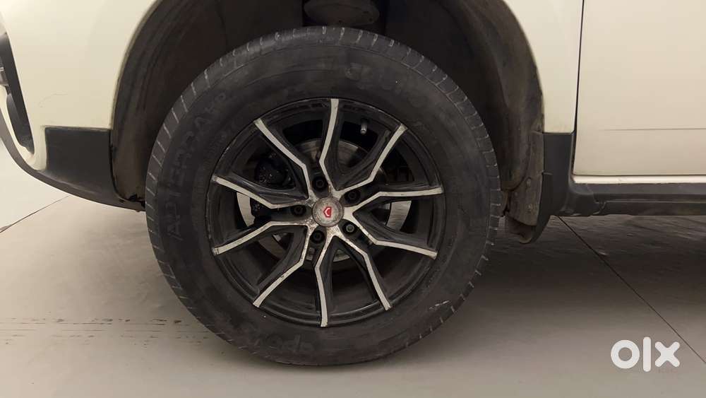 Renault Duster Petrol Rxs, 2021, Cng & Hybrids