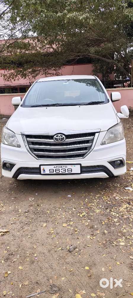 Toyota Innova 2016 Diesel 217194 Km Driven
