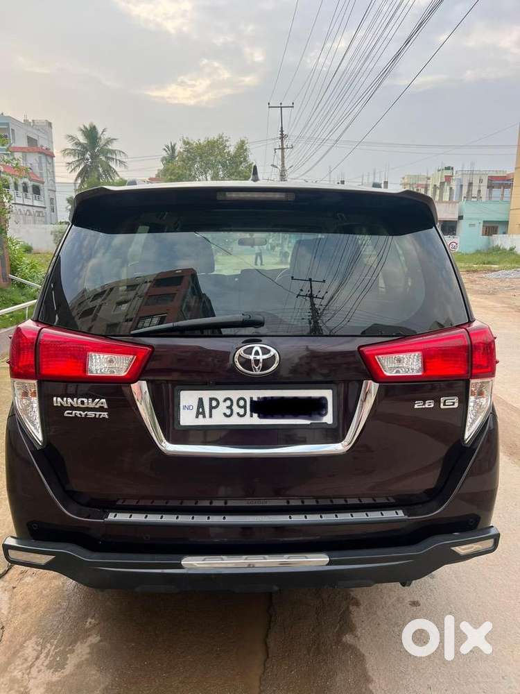 Innova Crysta 2.4 Gx At