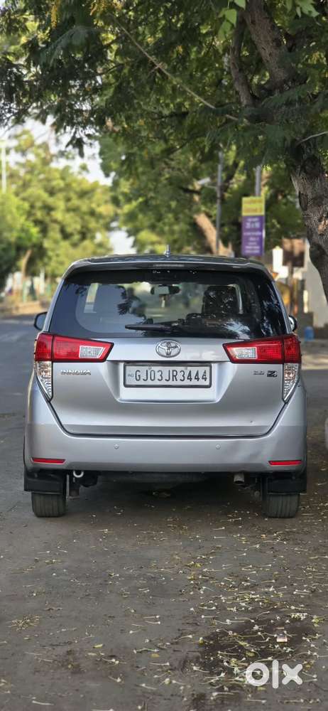 Toyota Innova Crysta 2.8z Automatic, 2017, Diesel