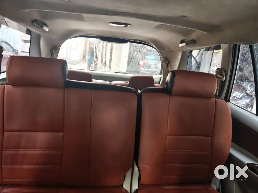 Toyota Innova Diesel 2012
