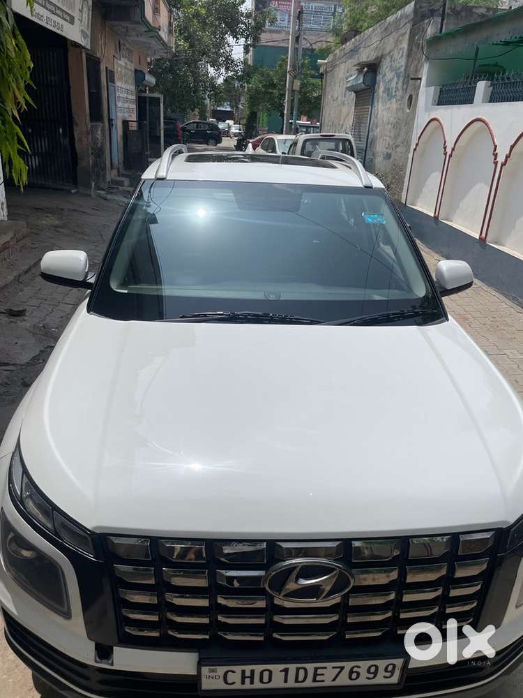 2021 Hyundai Automatic 39000 Km Petrol