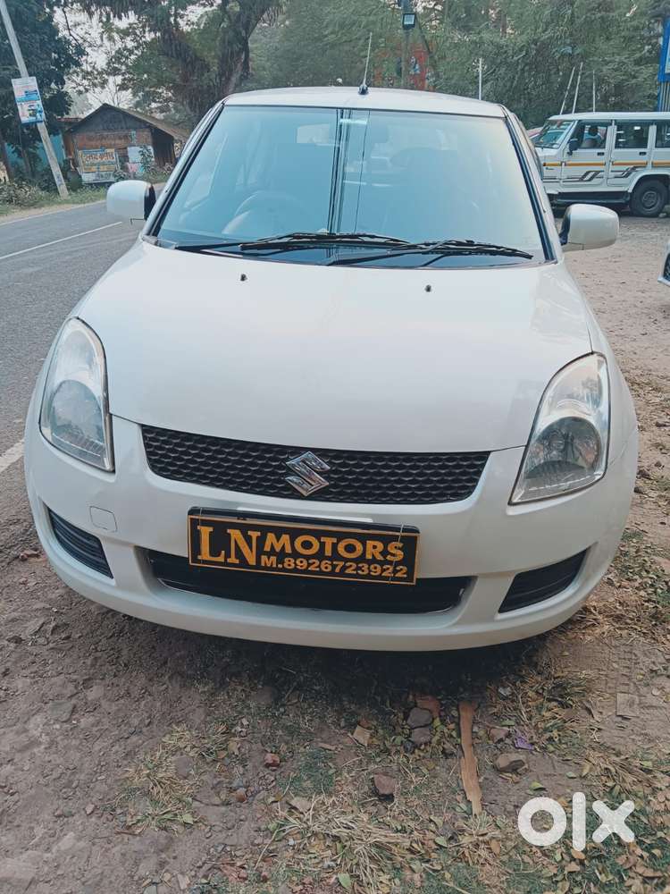 Maruti Suzuki Swift Dzire, 2016, Diesel