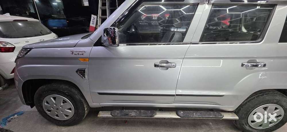 Mahindra Tuv 300 T4 Plus, 2016, Diesel