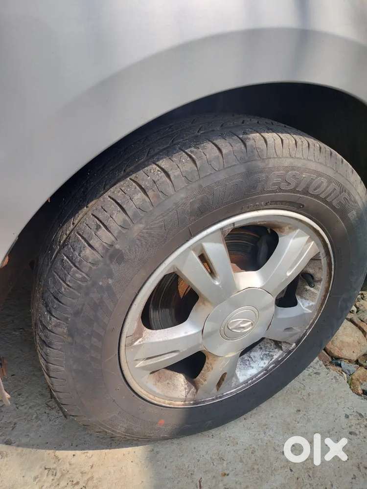 Hyundai I20 Asta 2009 Sunroof With 8 Airbags