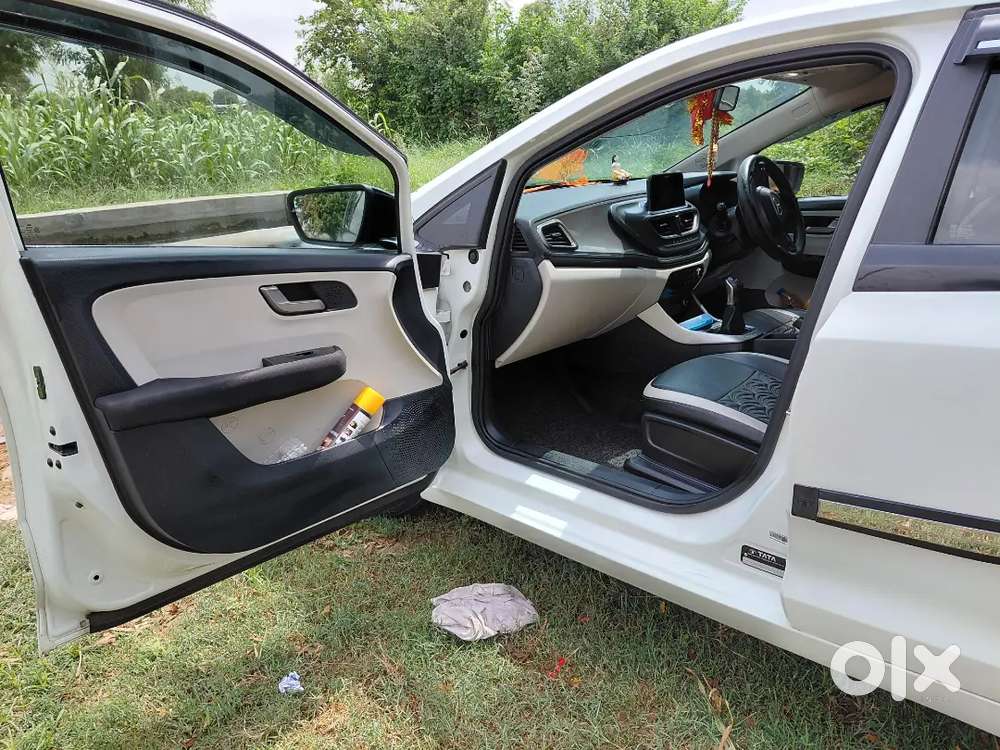 Tata Altroz Xz Icng 2023 Model