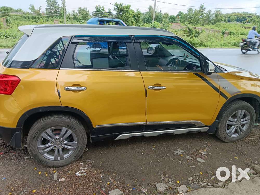 Maruti Suzuki Vitara Brezza Zdi+ Dual Tone Mt, 2016, Diesel