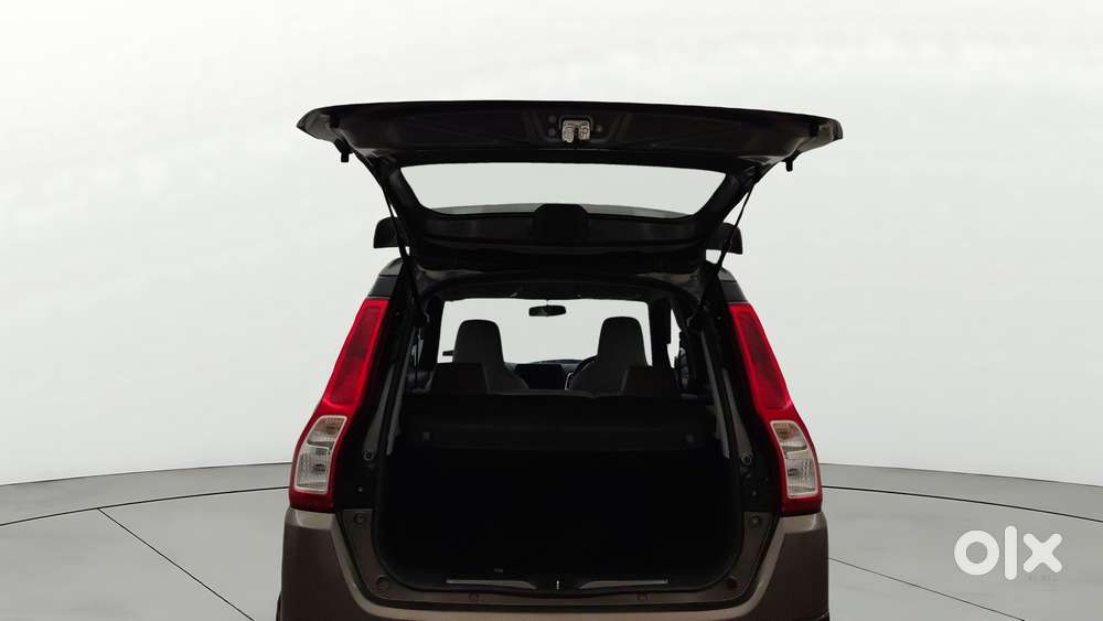 Maruti Suzuki Wagon R Zxi Amt 1.2, 2019, Petrol