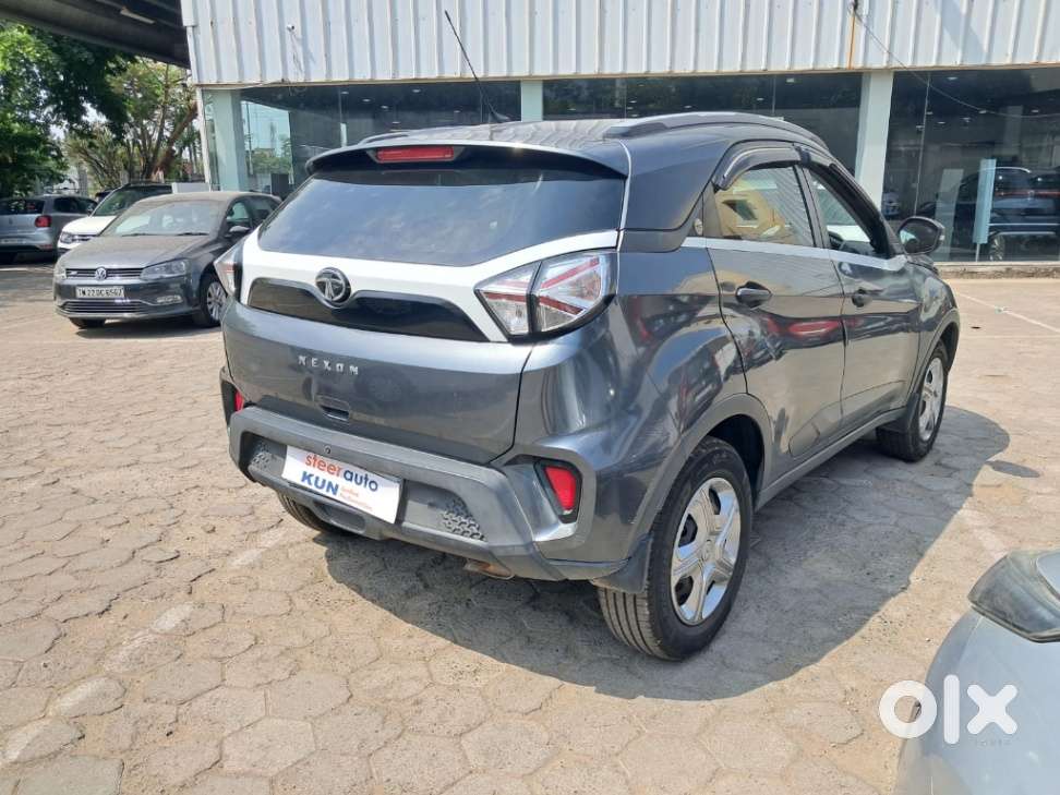 Tata Nexon 1.2 Revotron Xm (s), 2020, Petrol