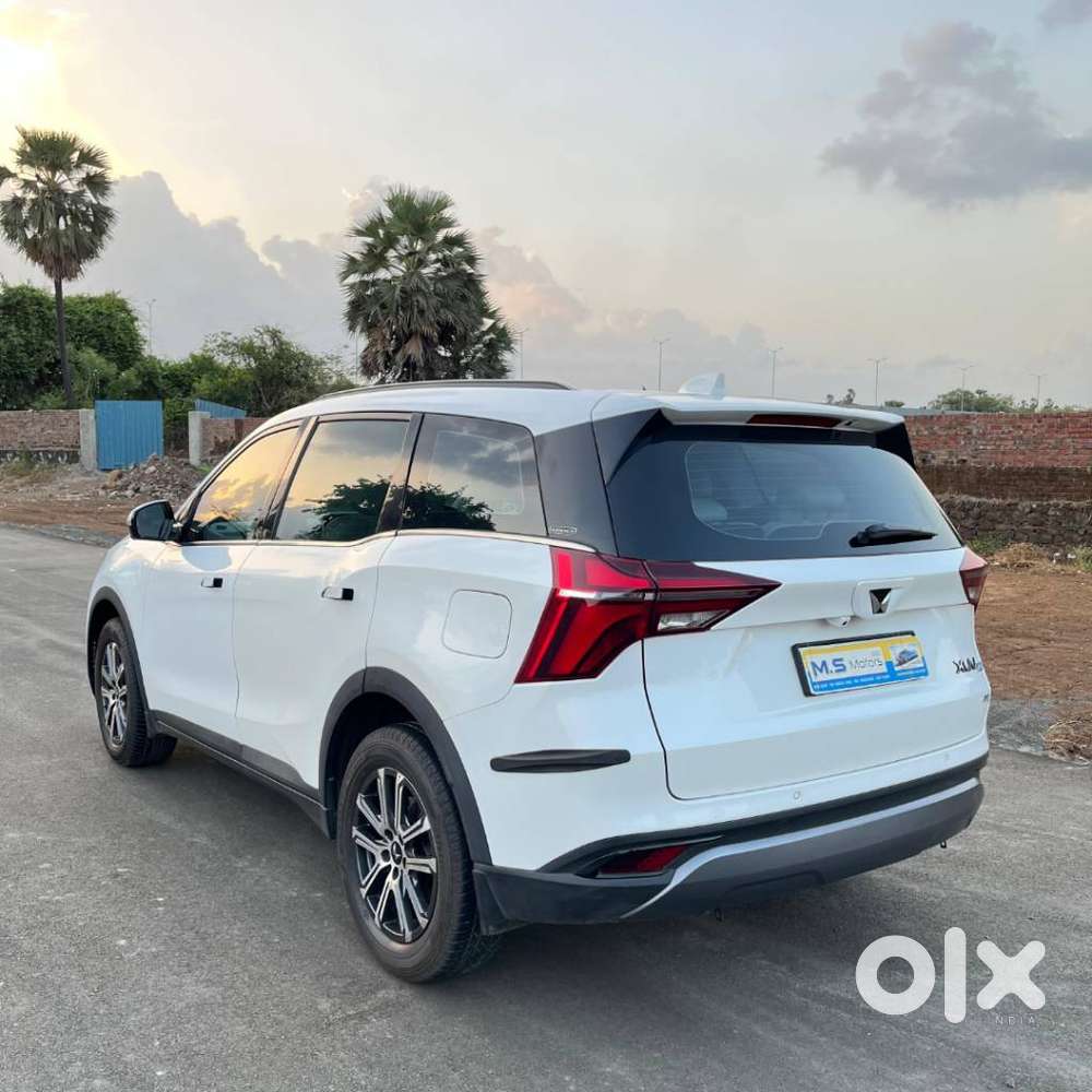 Mahindra Xuv700 2.2 Ax 7 Diesel At Luxury Pack Str, 2025, Diesel