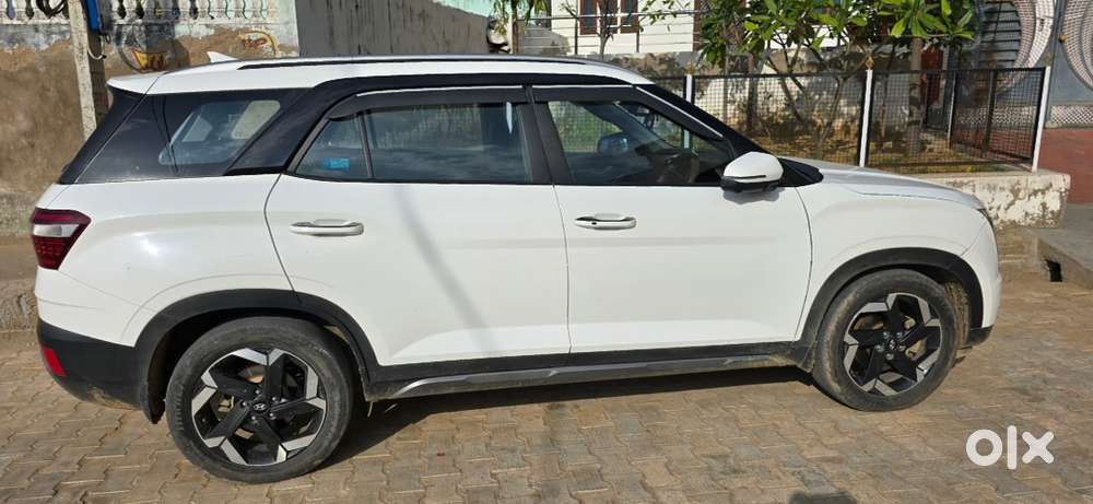 Hyundai Alcazar Diesel Manual 2823