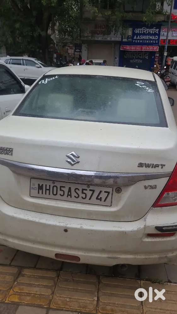 Maruti Suzuki Dzire 2010 Petrol 75000 Km Driven