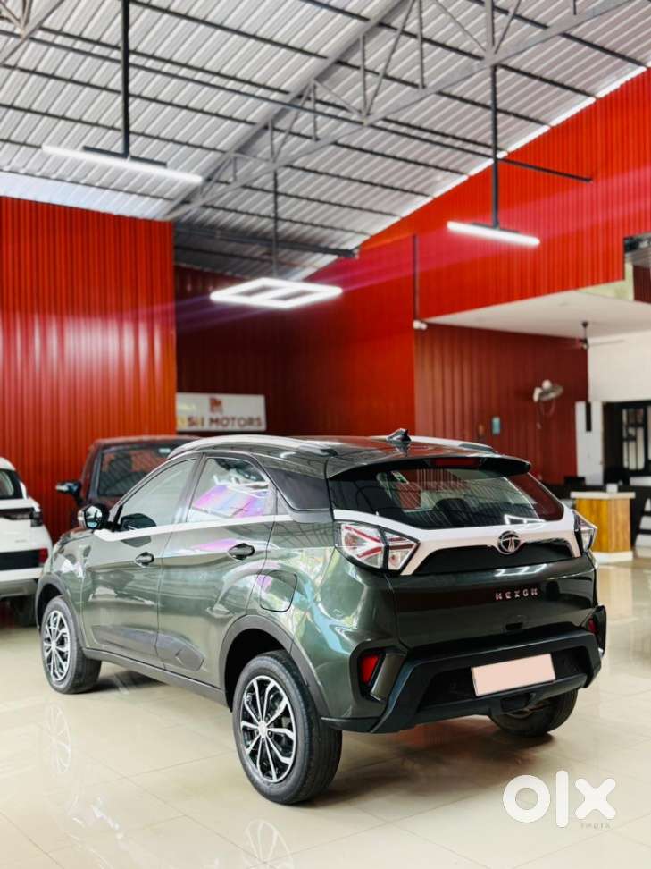 Tata Nexon 1.2 Revotron Xm (s), 2021, Petrol