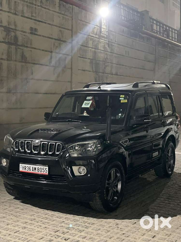 Mahindra Scorpio 2022 Diesel Well Maintained