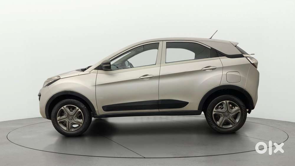 Tata Nexon 1.2 Revotron Xm, 2018, Cng & Hybrids