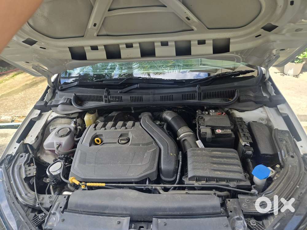 Skoda Slavia 2023 Petrol 8500 Km Driven