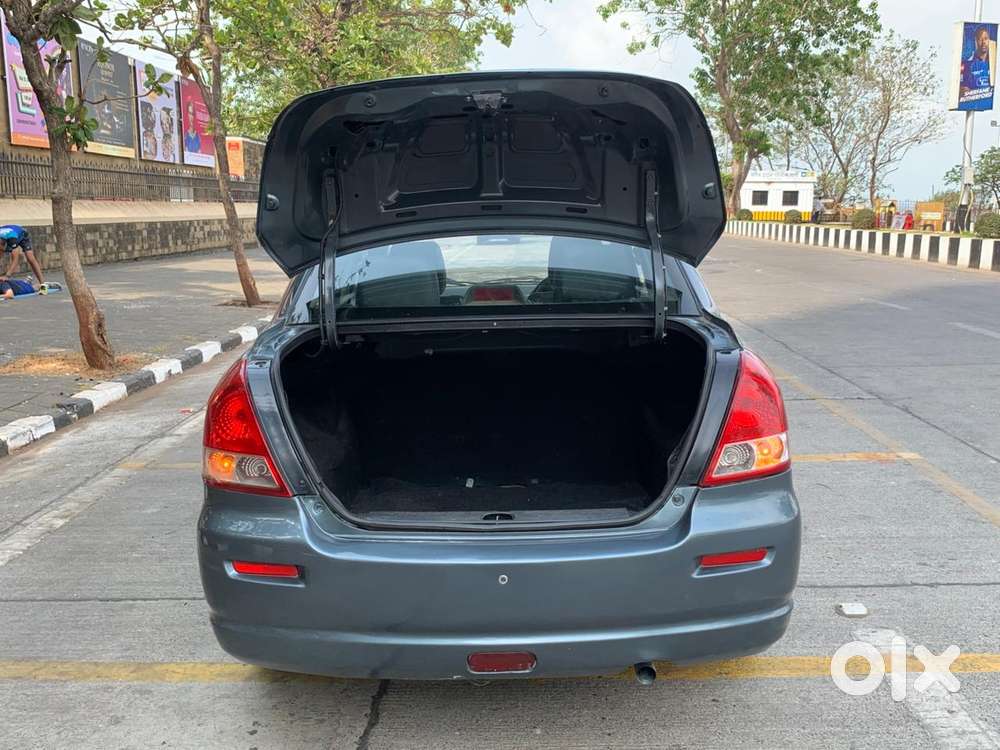 Maruti Suzuki Swift Dzire Vxi(o) Mt, 2011, Petrol