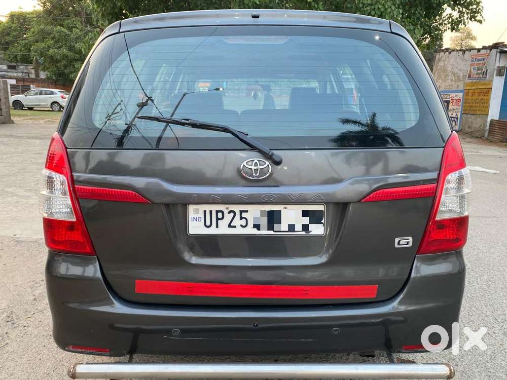 Toyota Innova 2.5 G (diesel) 8 Seater, 2015, Diesel