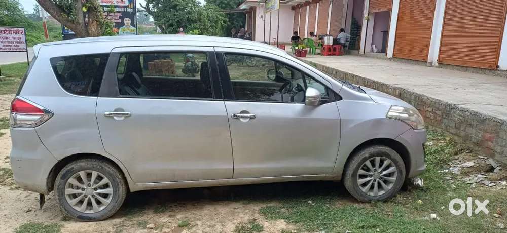 Maruti Ertiga Lxi 2010