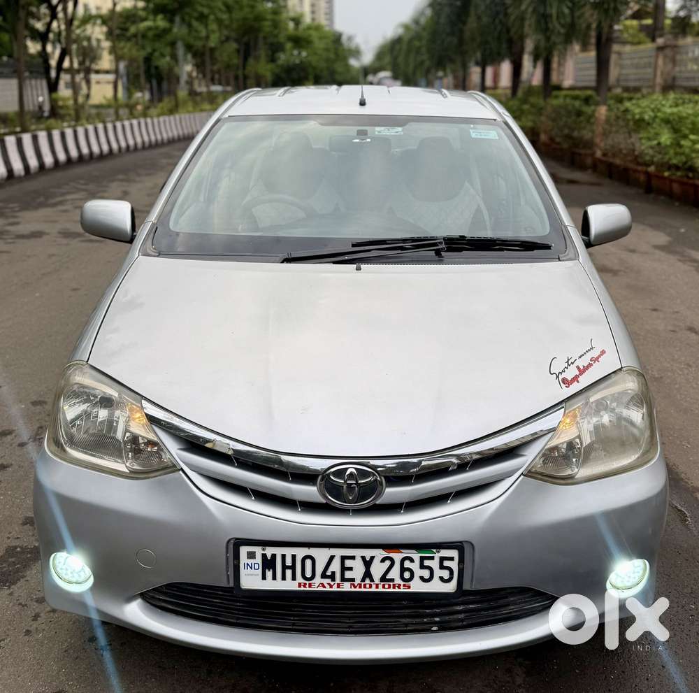 Toyota Etios V, 2011, Petrol