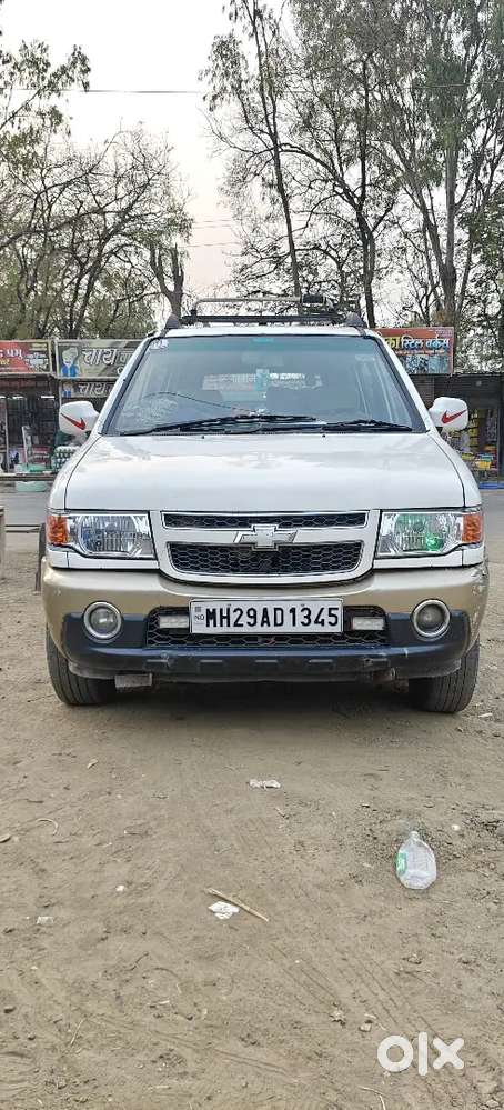 Chevrolet Tavera 2012