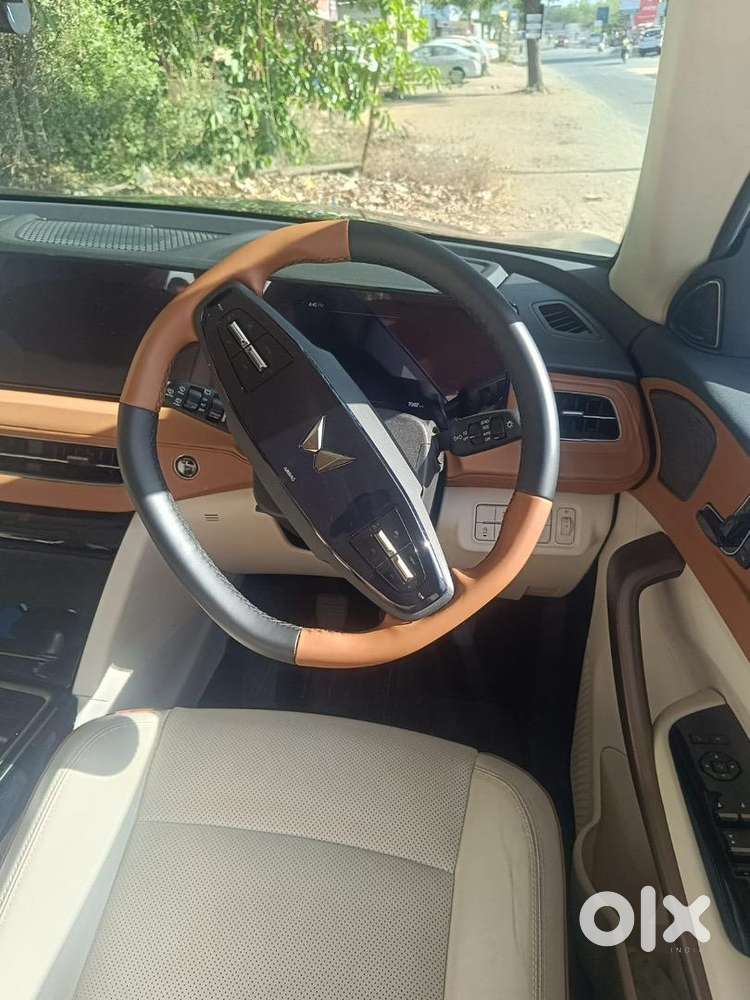 Mahindra Xuv 7xo Ax Diesel  2026  7,000 Km  1st Owner  Like New