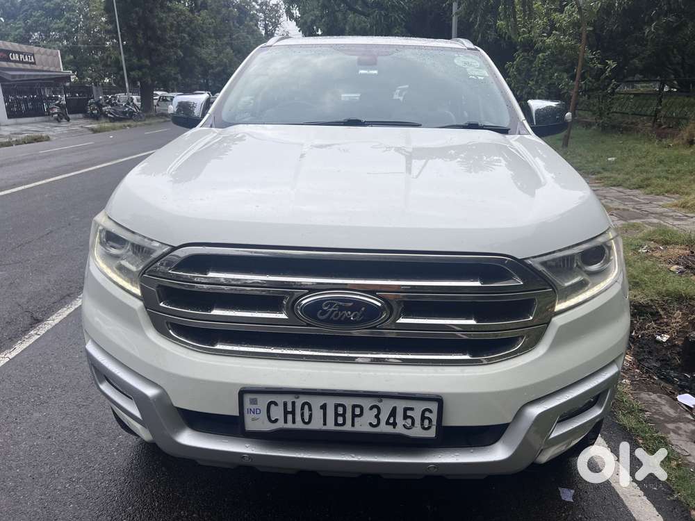 Ford Endeavour 3.2 Titanium At 4x4, 2016, Diesel