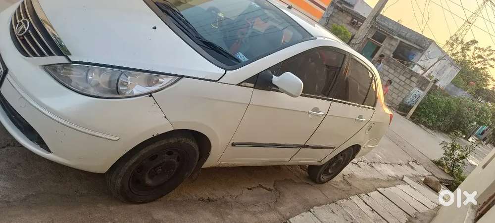 Car In Good Condition New Timing Chain New Ac All Good Small Issue