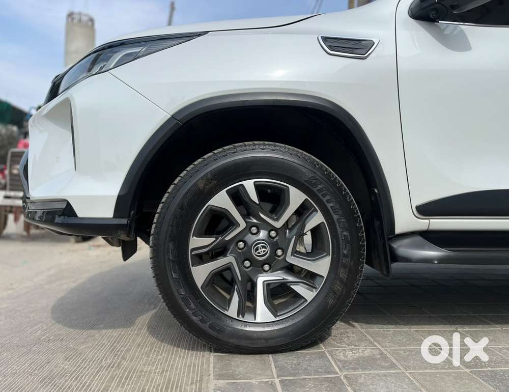 Toyota Fortuner Legender 4x2 At 2.8, 2023, Diesel