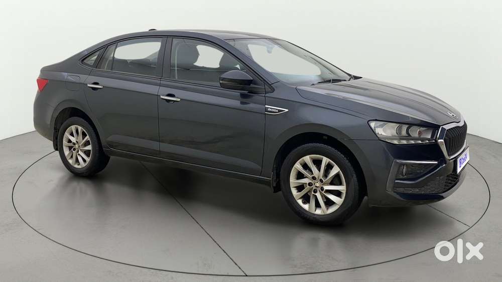 Skoda Slavia 1.0 Ambition Tsi At, 2022, Petrol